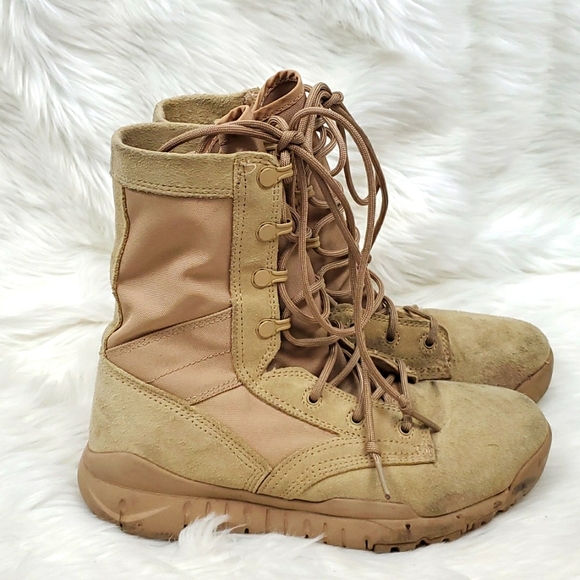 desert nike boots